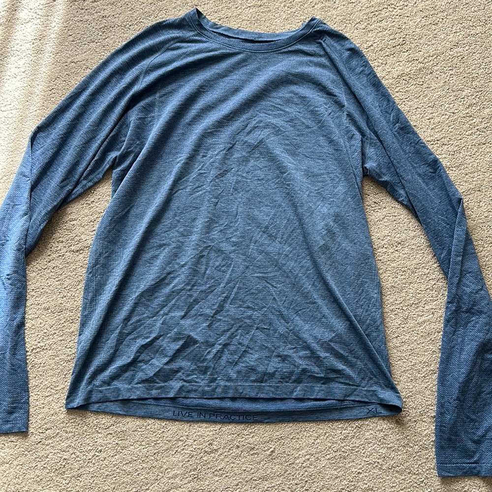 Men’s Lululemon Long Sleeve